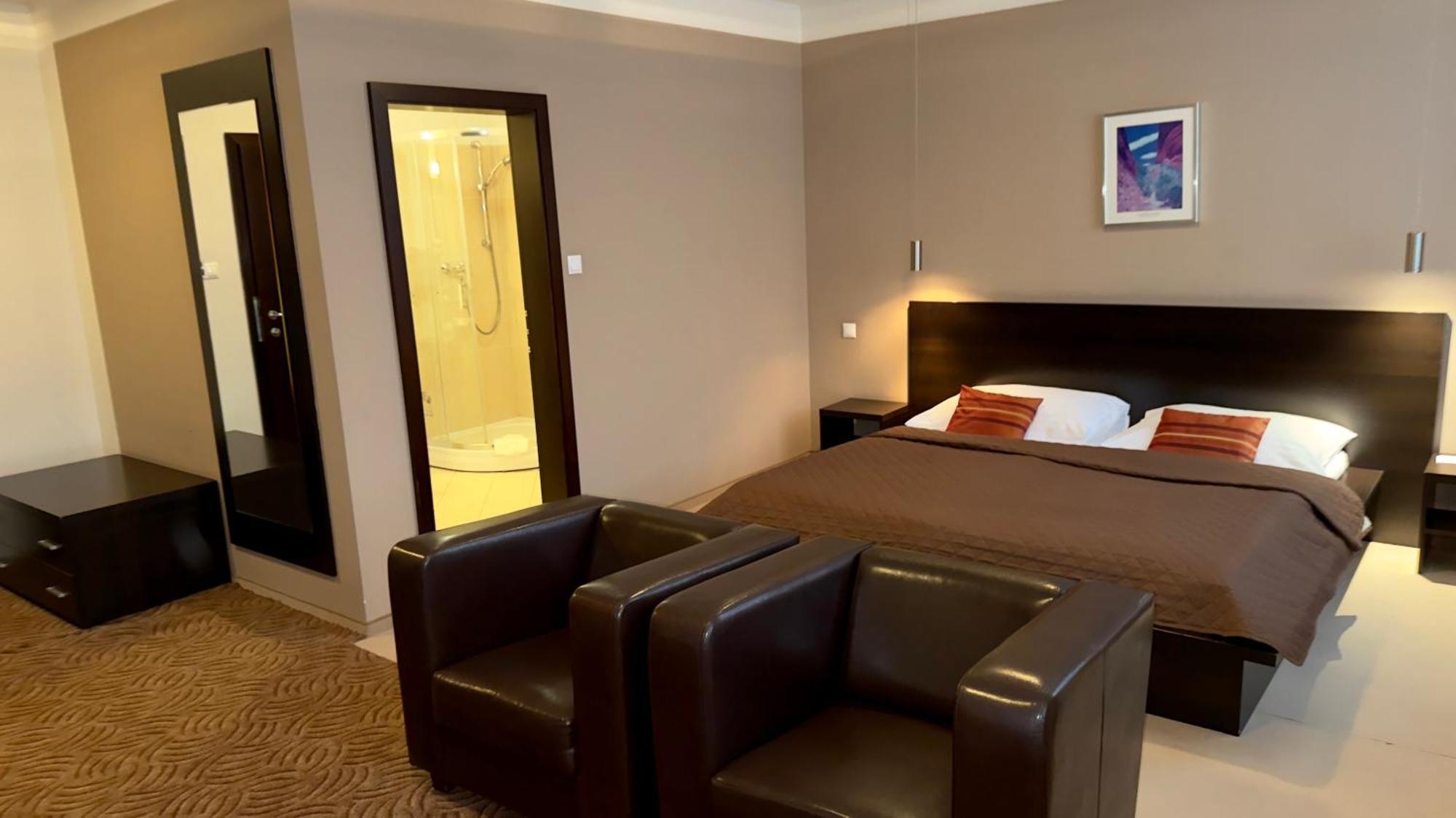 Hotel Aston