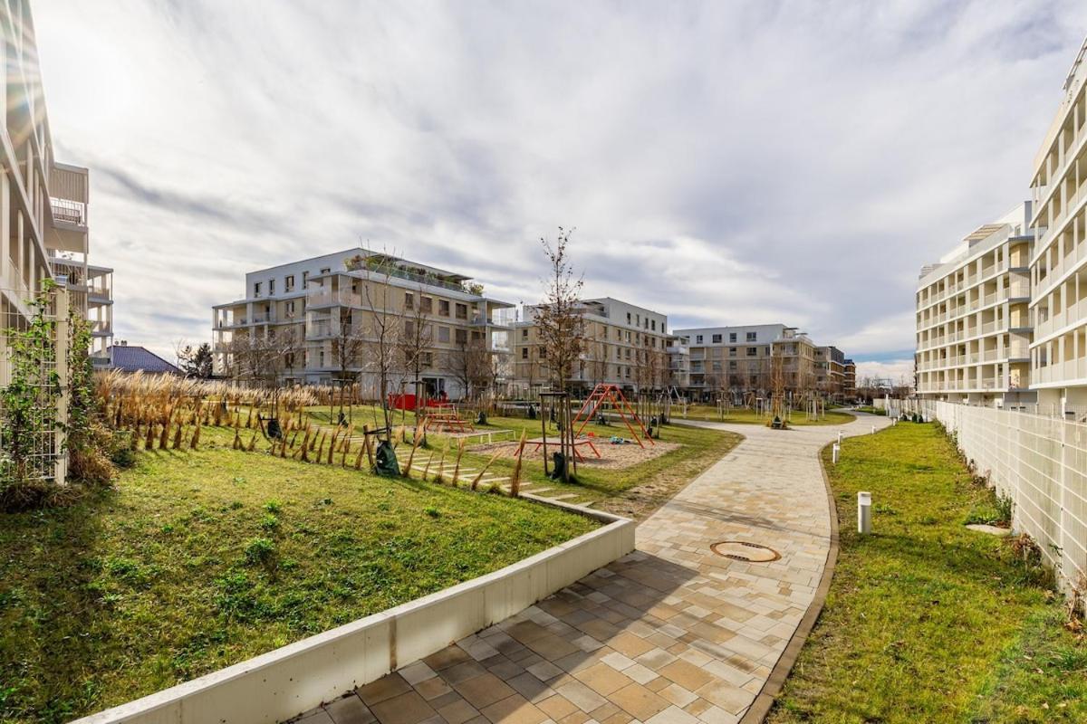 Apartment Relax In Style W Stunning Outdoor Space Bratislava