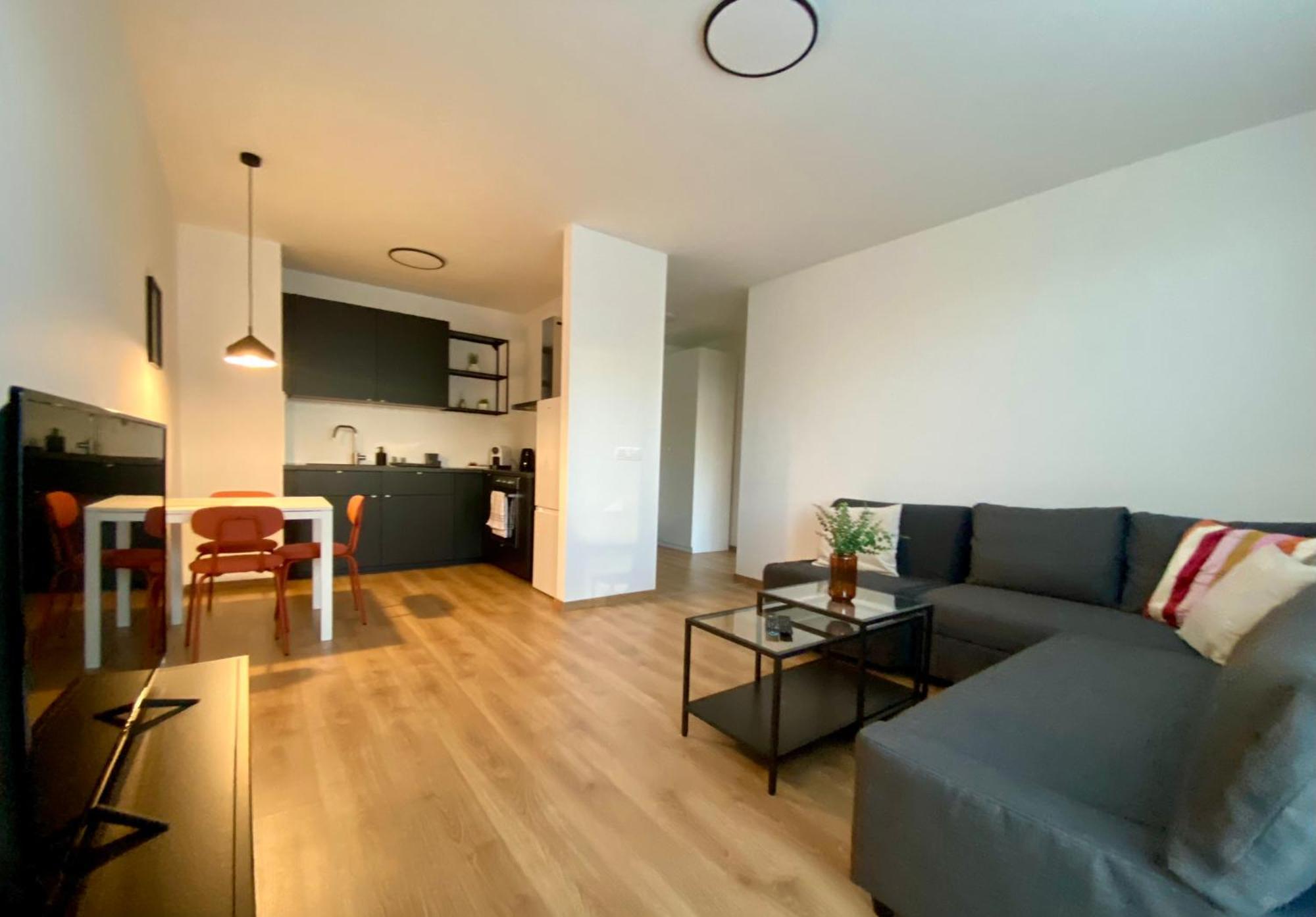 Apartment Nook I Airport