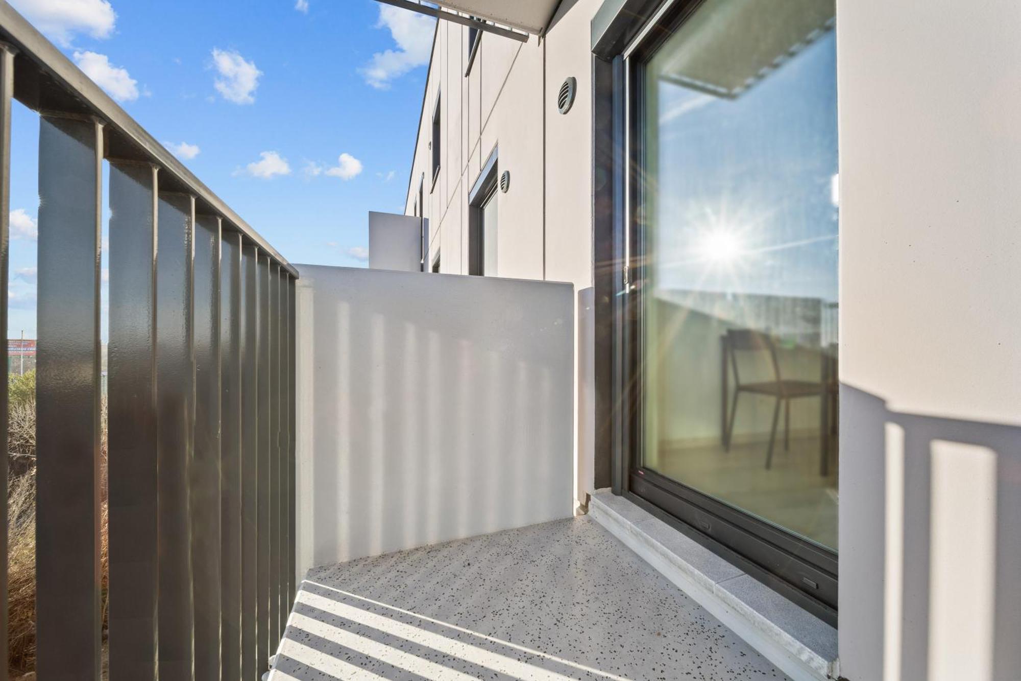 Modern 2-bedroom In The Heart Of