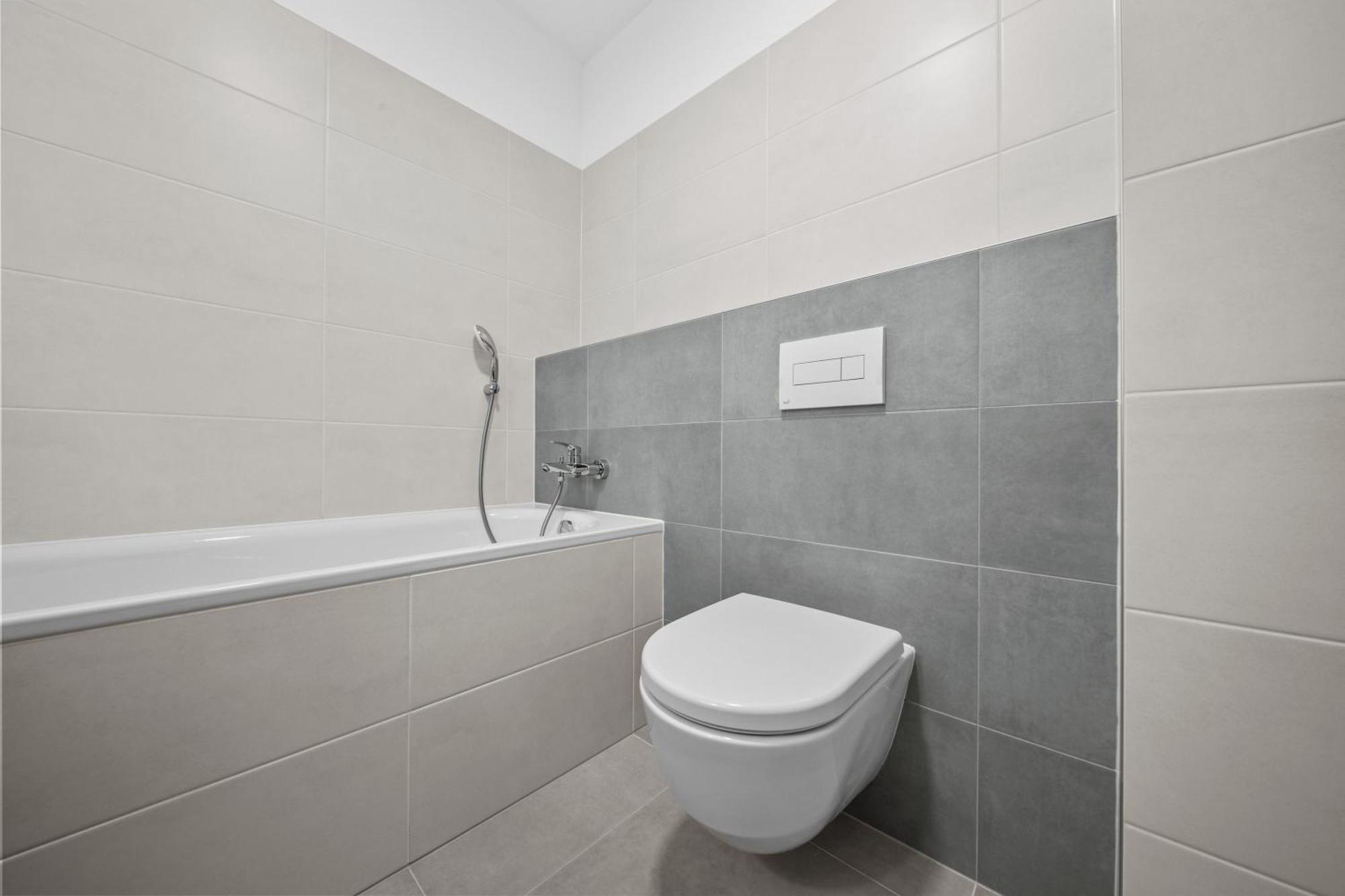 Modern 2-bedroom In The Heart Of Apartment *