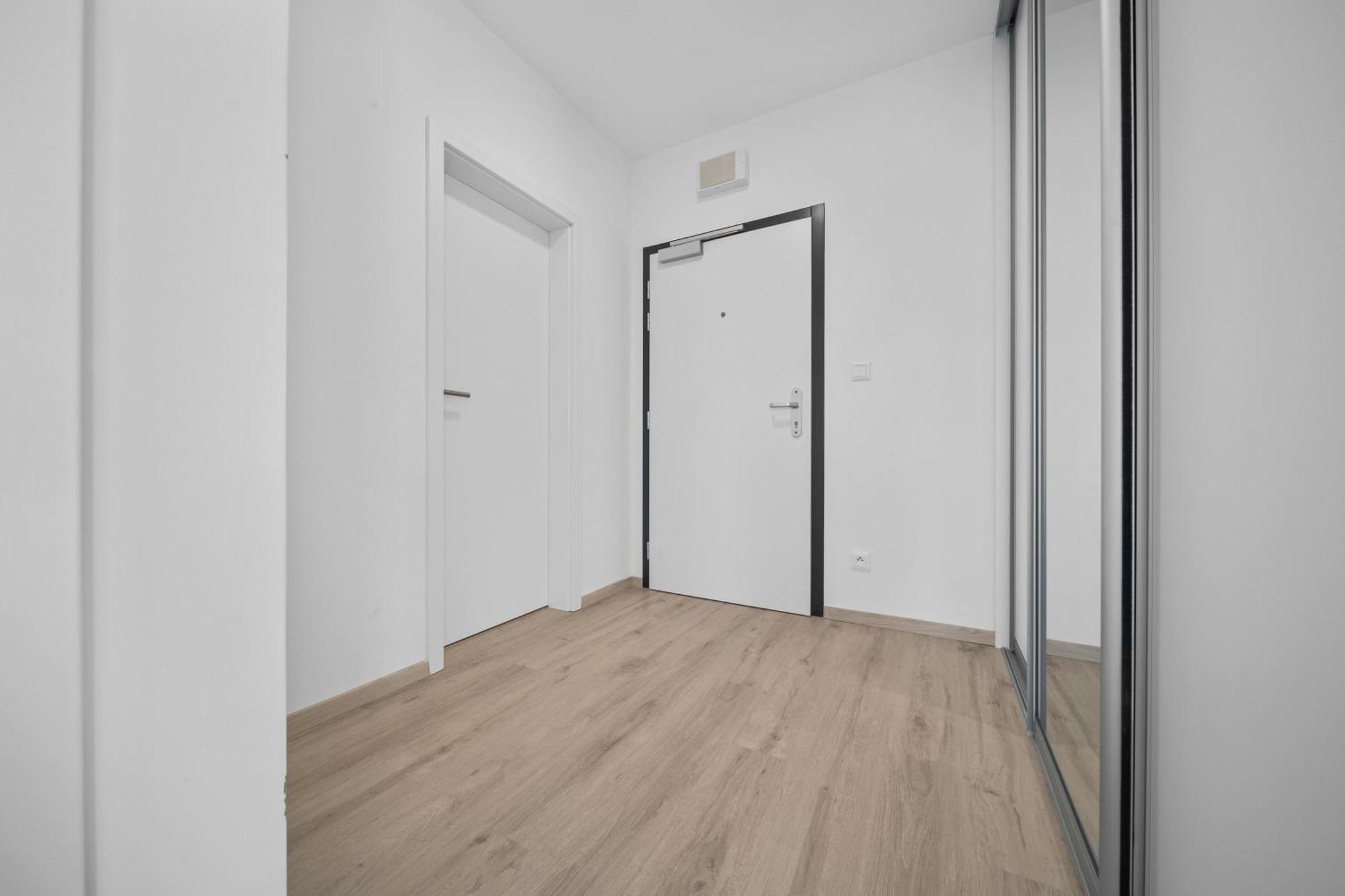 Modern 2-bedroom In The Heart Of