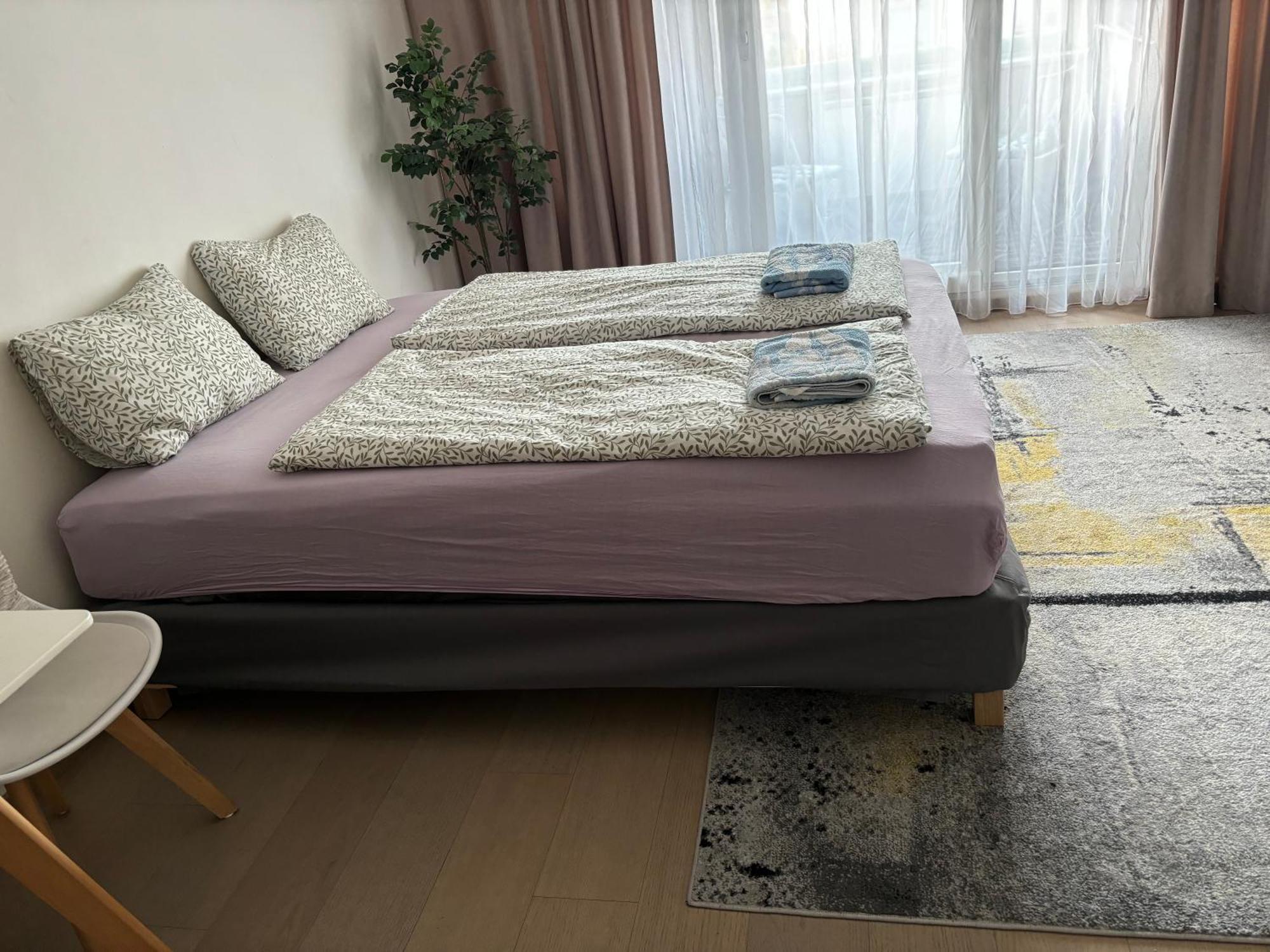 Appartamento New, Beautiful With Parking In Location!