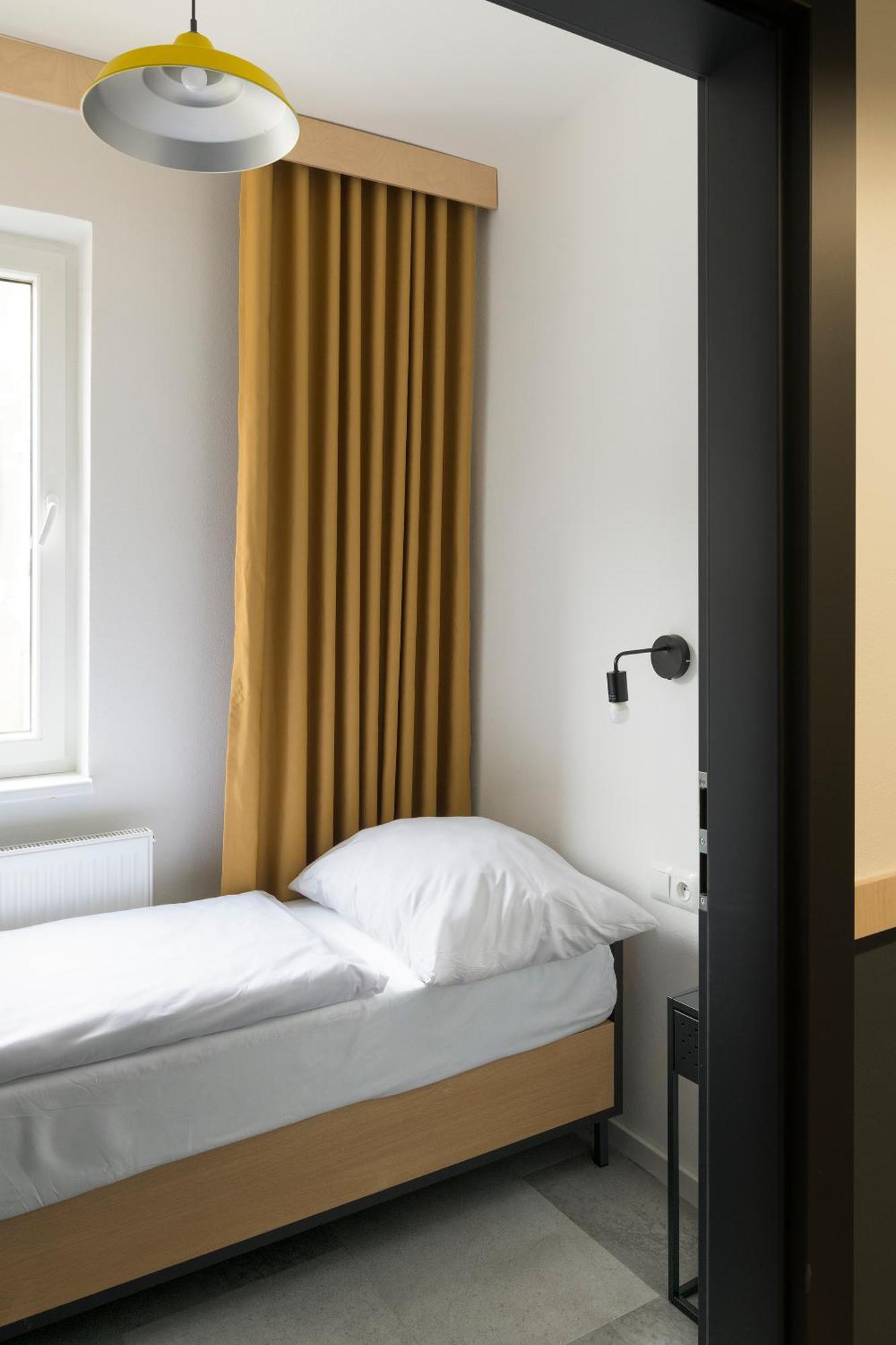 Izy Hostel