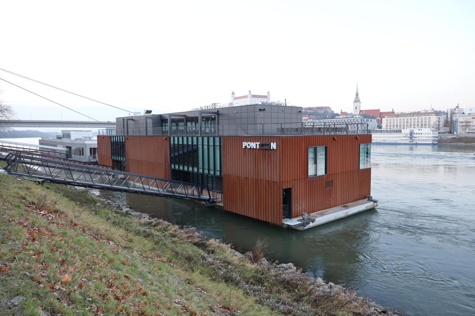 Ponton Bratislava