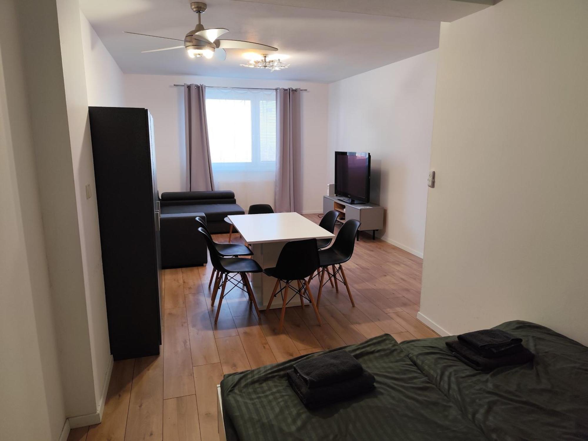 2 Apartment, Near Oc Galeria, Petrzalka *