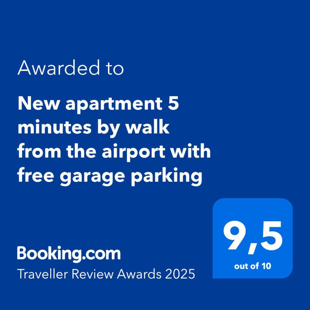 New 5 Minutes By Walk From The Airport With Free Garage Parking Apartment Bratislava