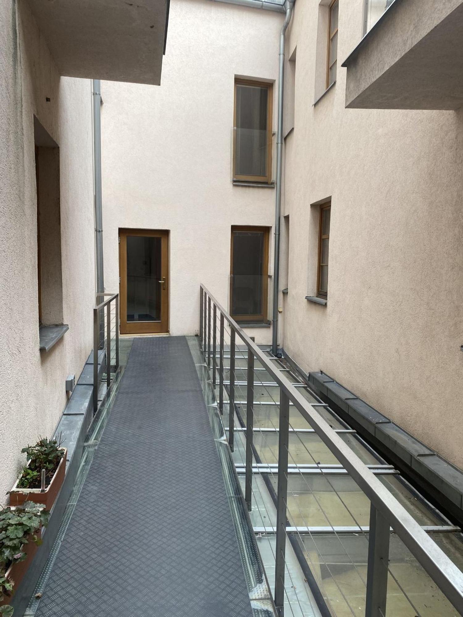 Vera - Old Town, Ac, Balcony Apartment Bratislava