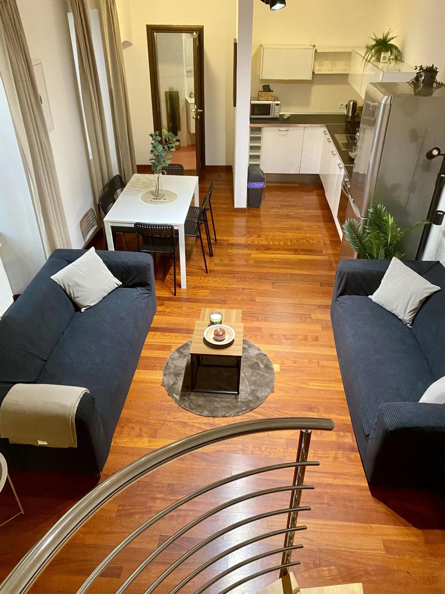 Apartment Vera - Old Town, Ac, Balcony Pressburg