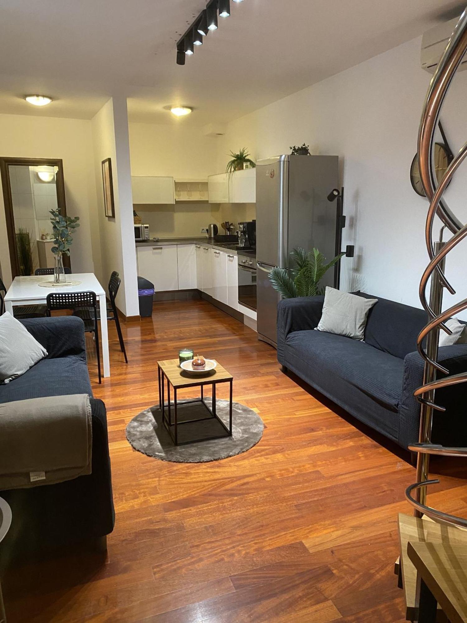 Apartment Vera - Old Town, Ac, Balcony Pressburg