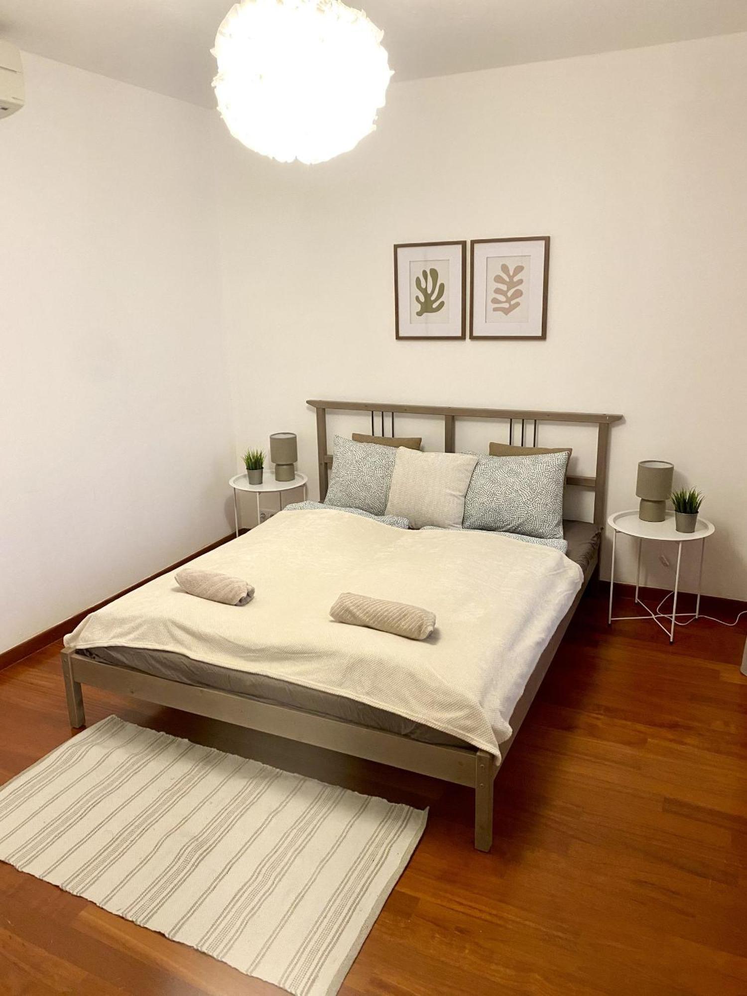 Apartment Vera - Old Town, Ac, Balcony Bratislava