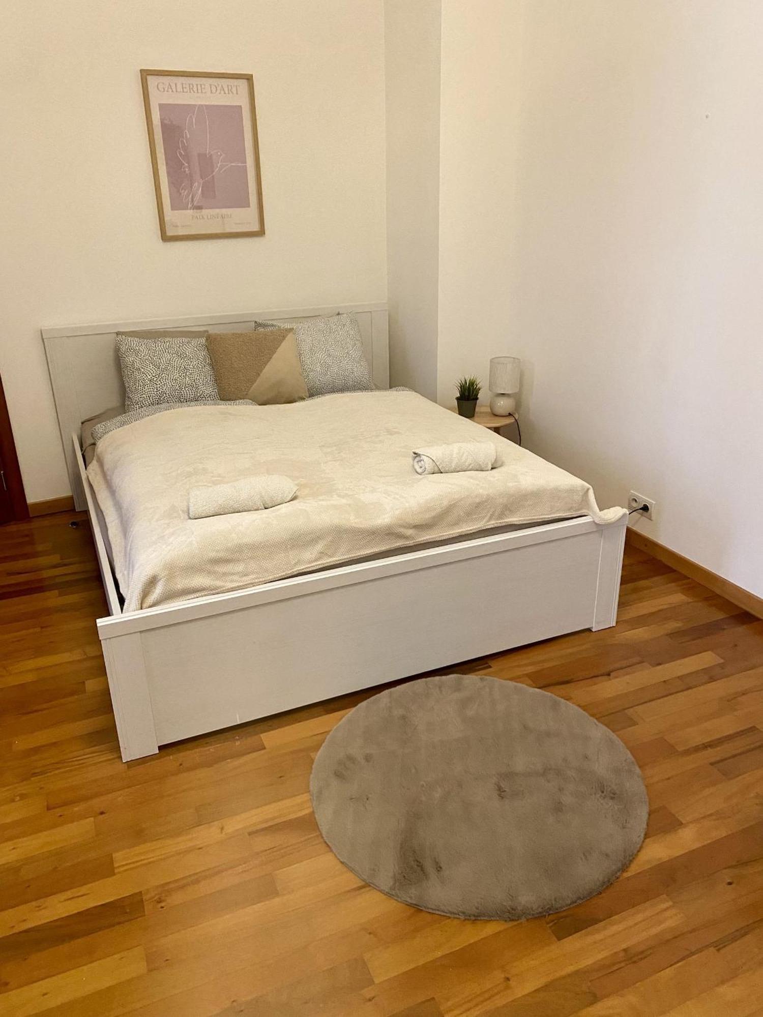 Apartment Vera - Old Town, Ac, Balcony