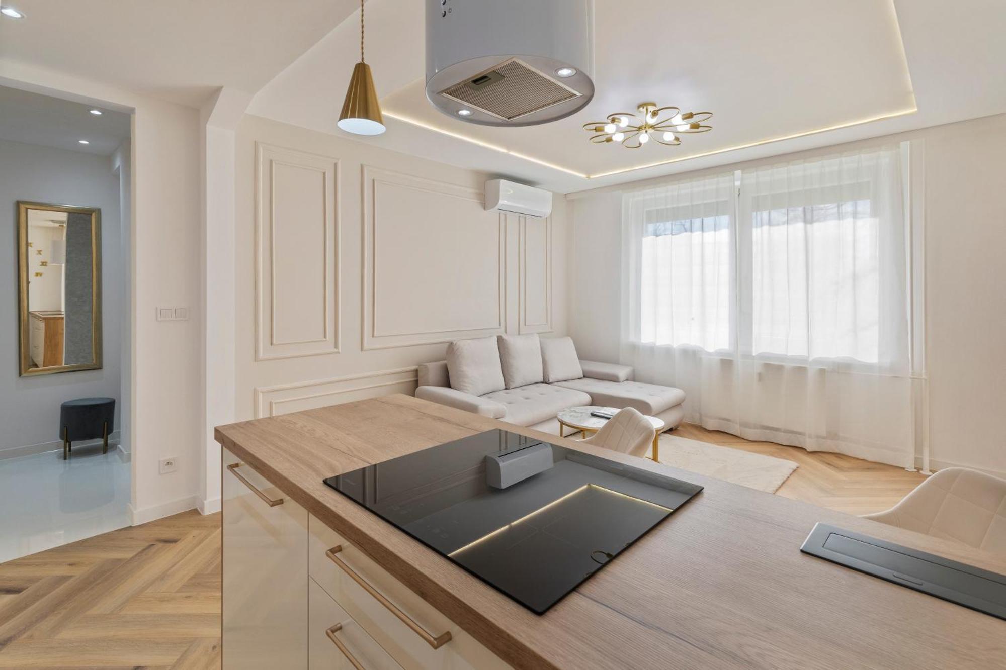 Elegant 1br With Ac *