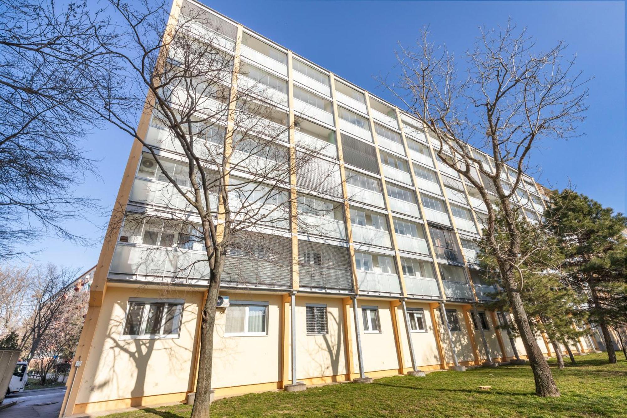 Apartment Elegant 1br With Ac