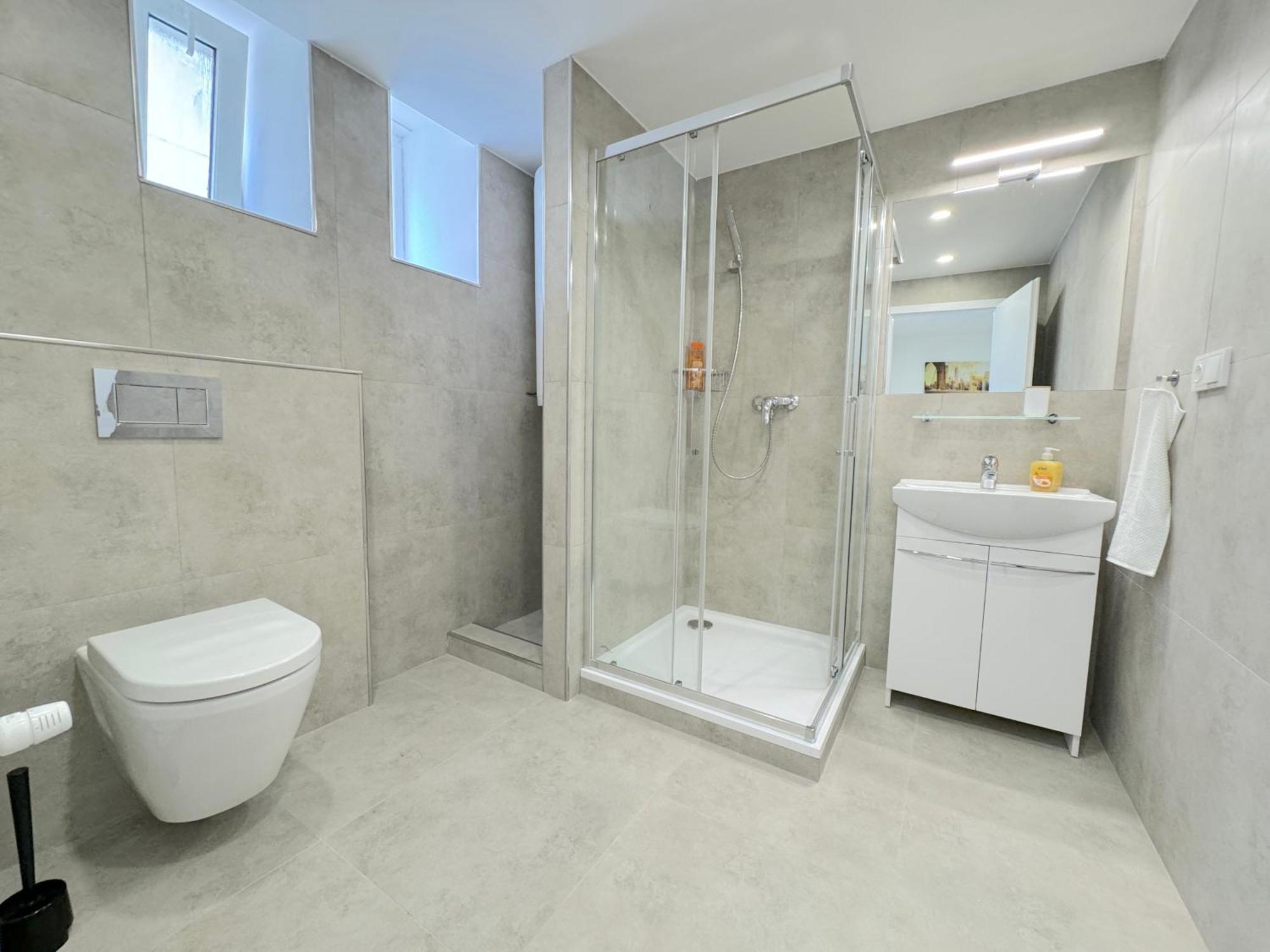 Krasny - 2 V Srdci Centra Apartment