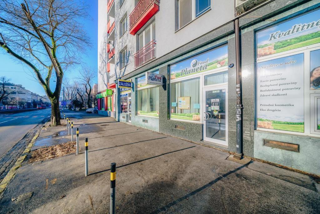 Bratislava, Kraskova 2 - širšie Centrum Appartamento *