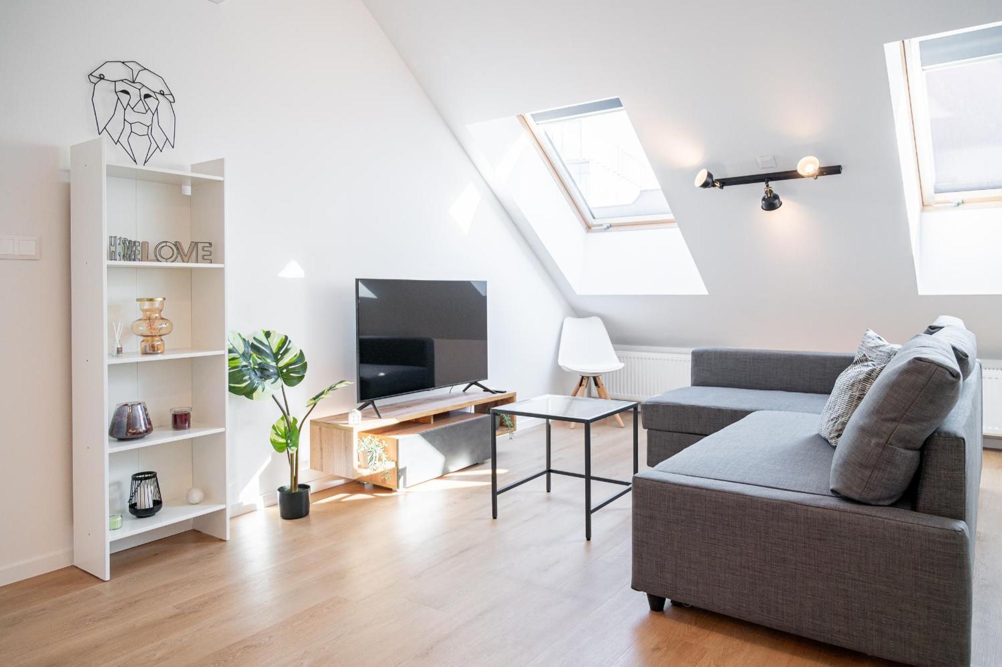 Apartment Center