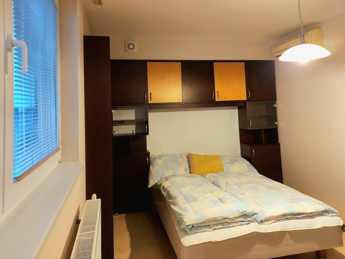 Cozy 1 Bed Floor In The Old Town * Bratislava