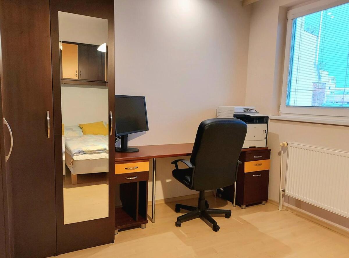 Cozy 1 Bed Floor In The Old Town Bratislava