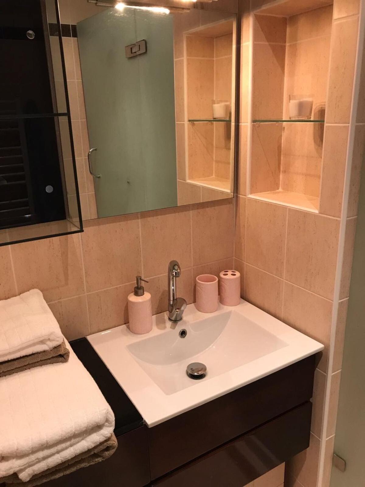 Cozy 1 Bed Floor In The Old Town * Bratislava