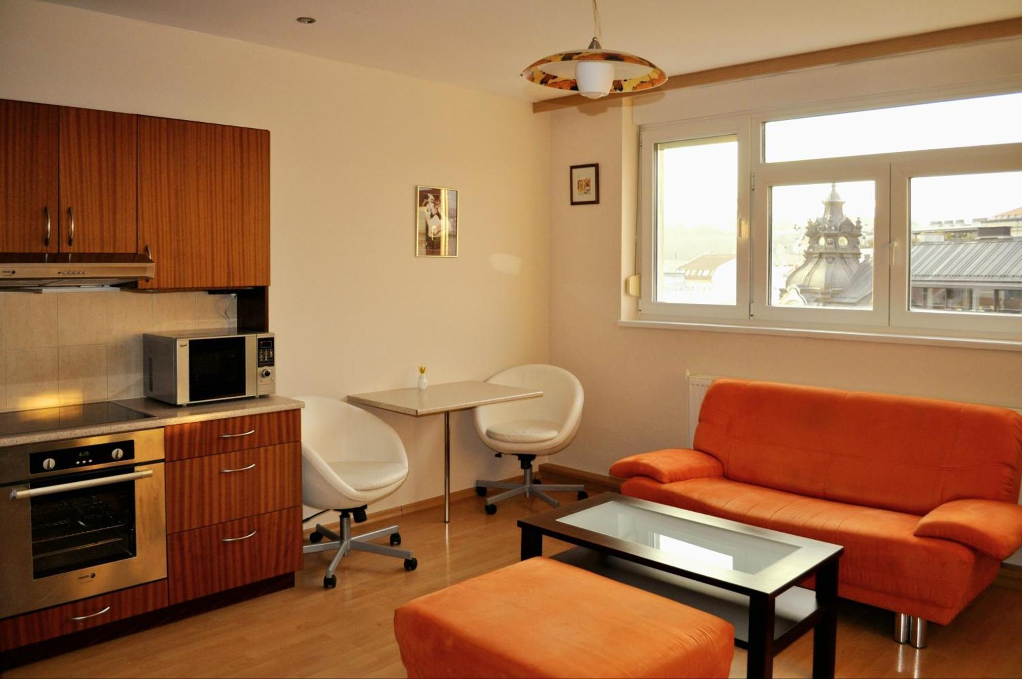 Cozy 1 Bed Floor In The Old Town * Bratislava