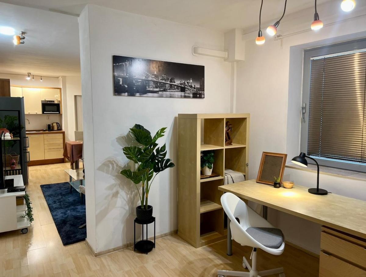 Adm Peaceful In Center- Wifi, Coffee, Ac Apartment *