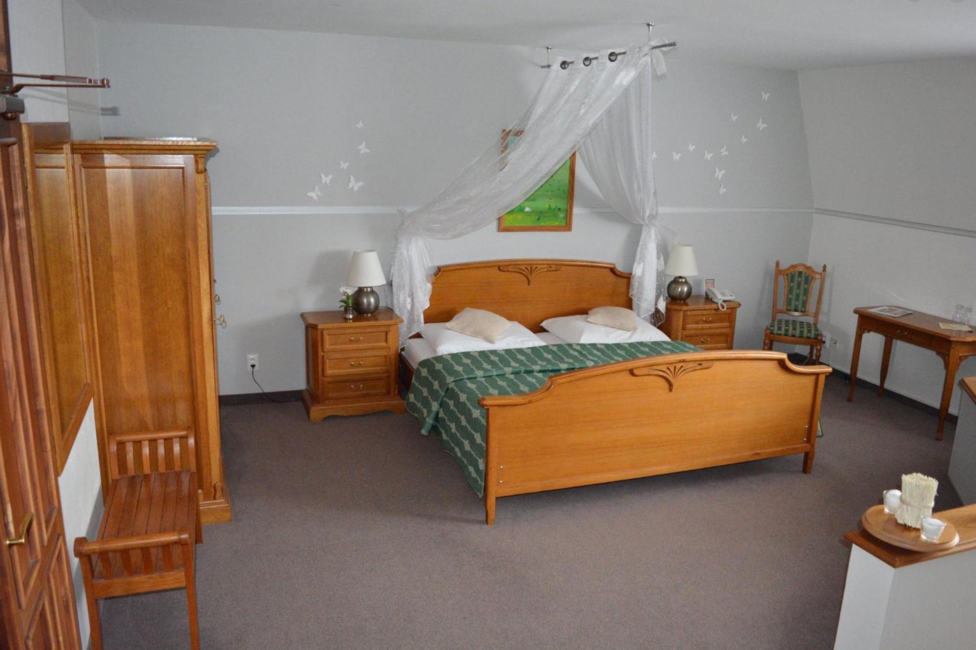 Hotel Kastiel Agatka 4*