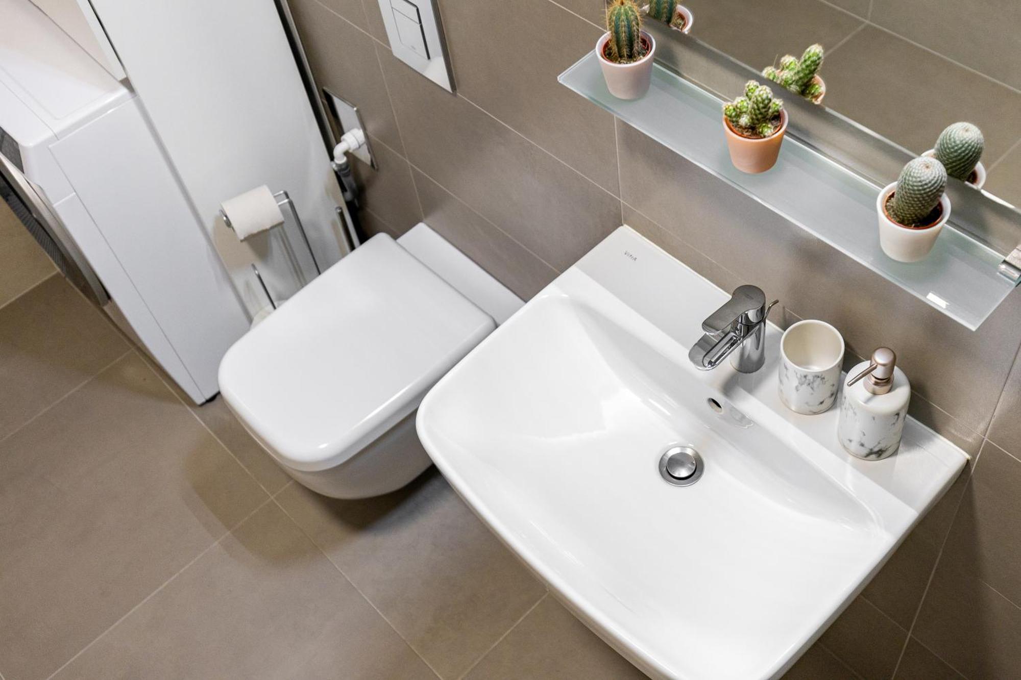 Apartment Comfort On Jegeho Bratislava
