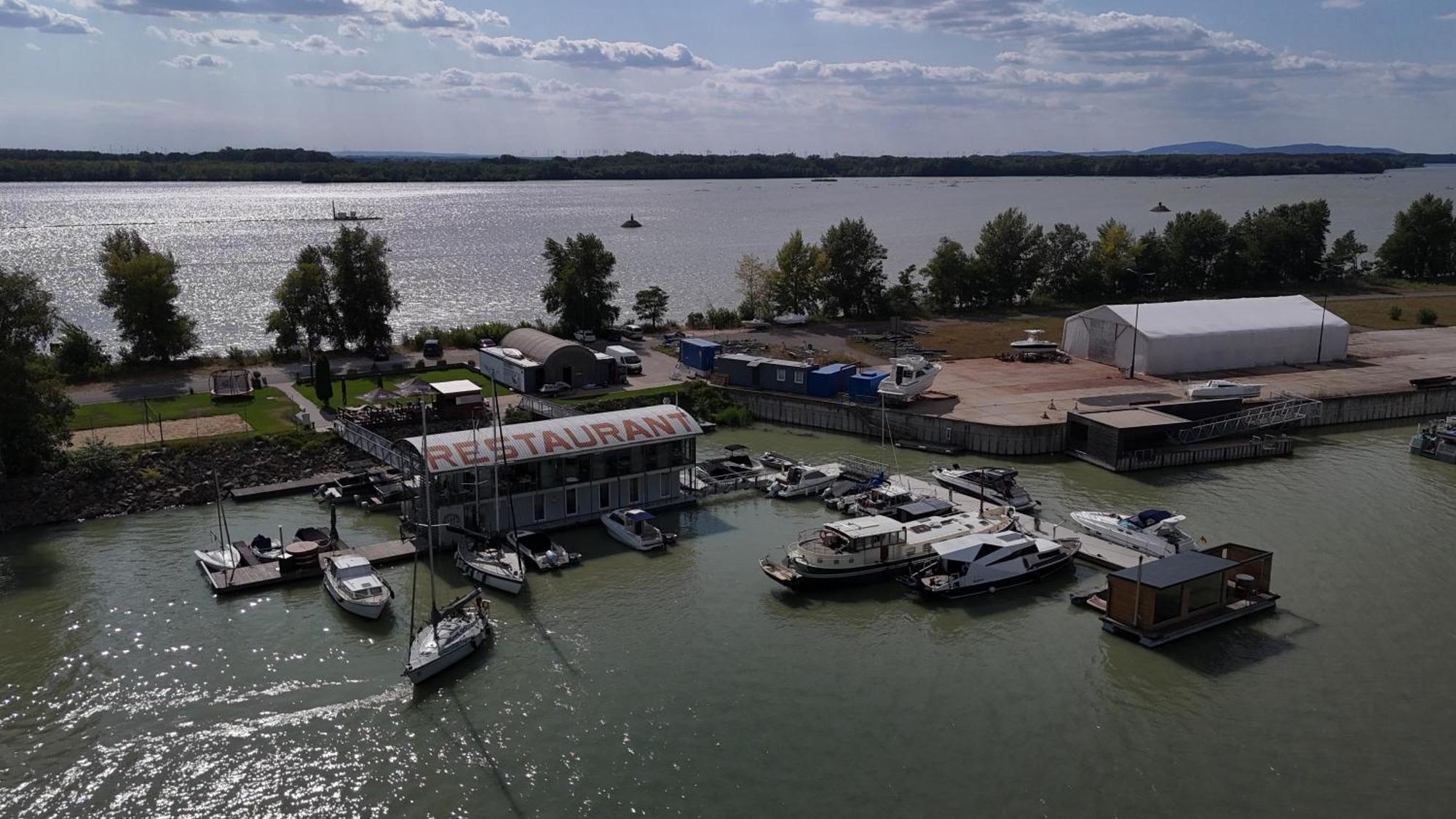 Yachter Club Modra Cajka 3* Bratislava