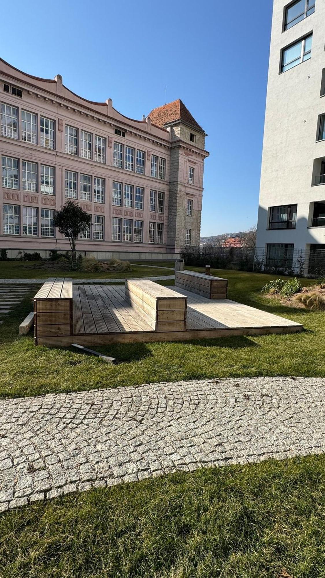 Apartment Prestige - Next To Ice Arena, Private Parking Bratislava