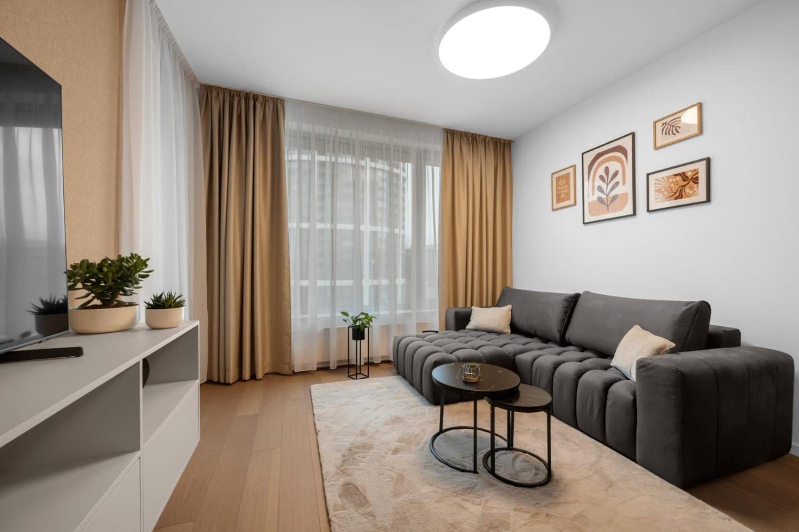 Skypark With Balcony * Pressburg