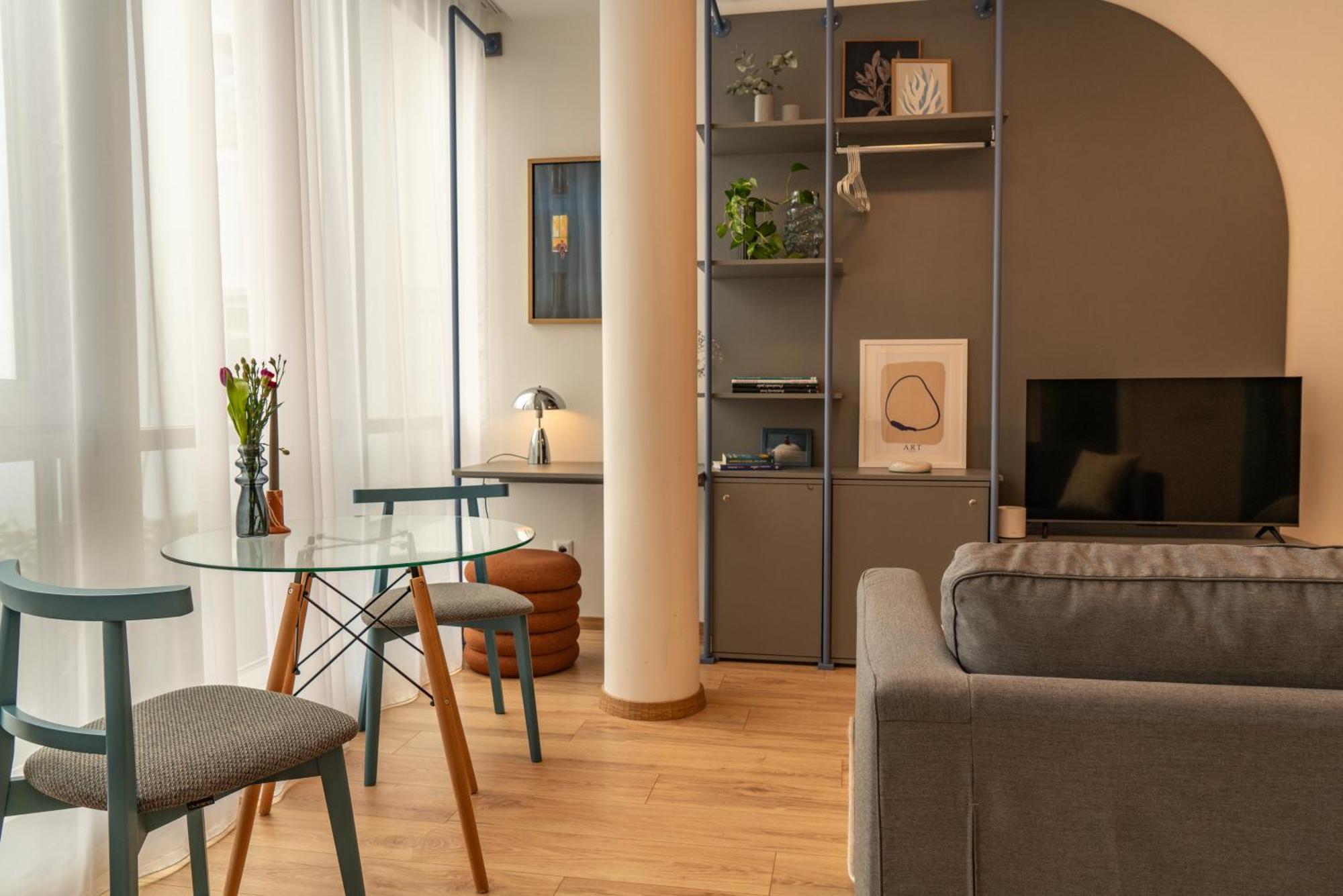 P23 Apartment
