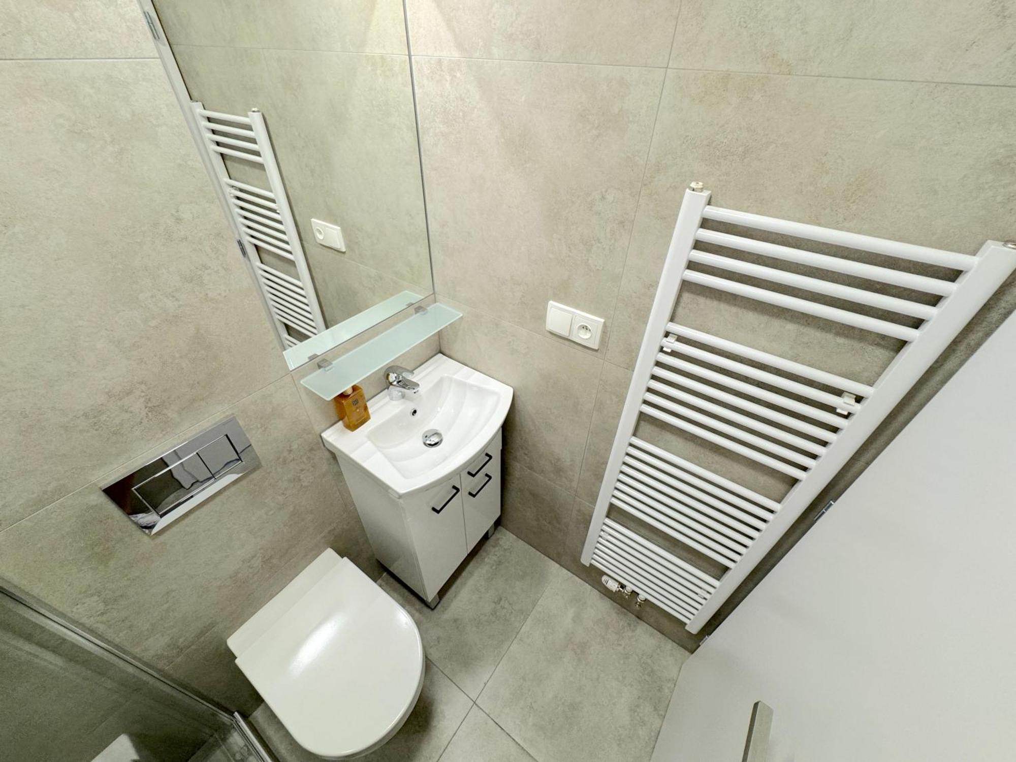 Apartment Krasny - 3 V Blizkosti Centra Bratislava