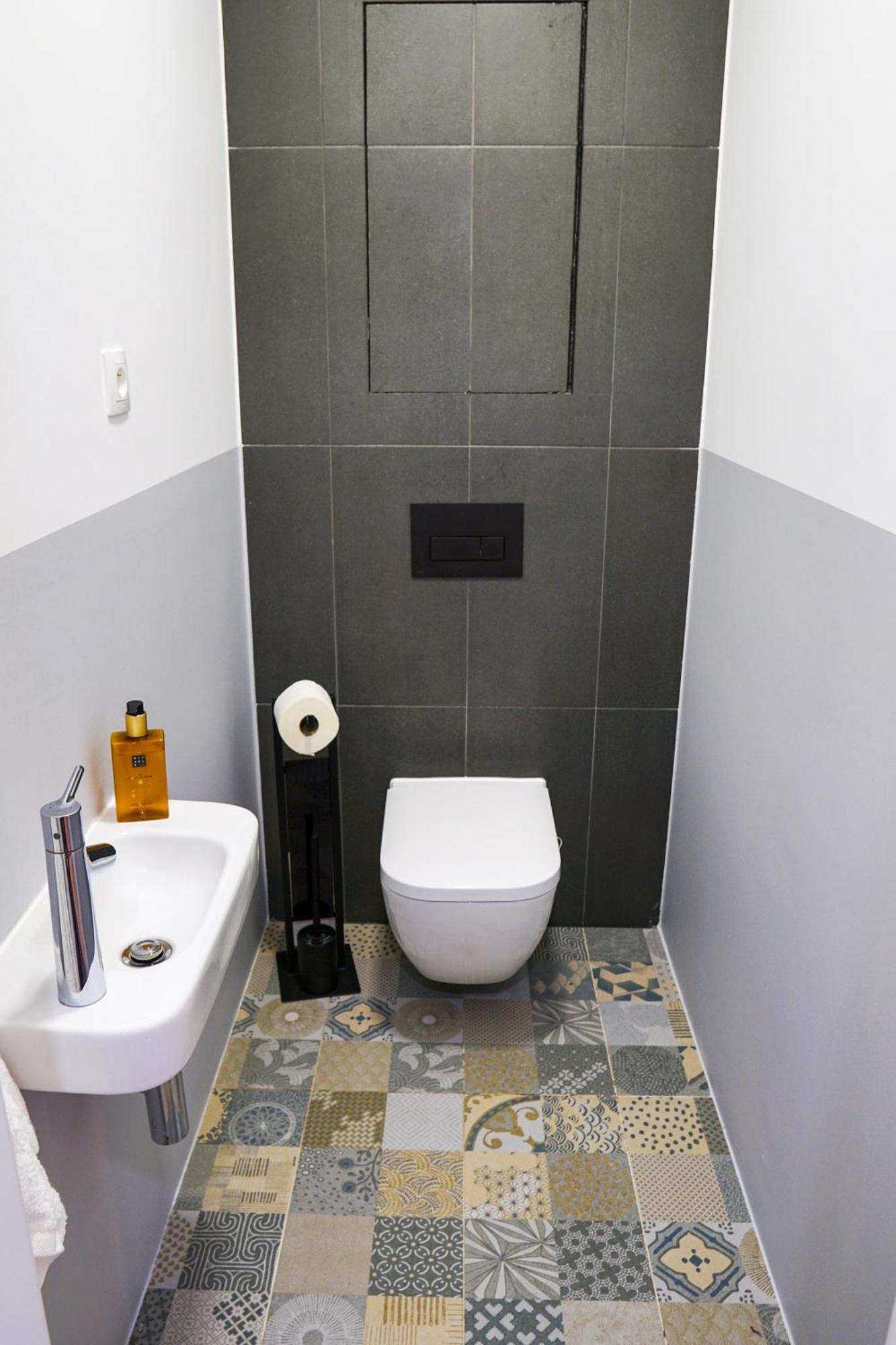 Apartment Spacious Modern Loft, 2 Bedrooms, 95m2, Free Parking Bratislava