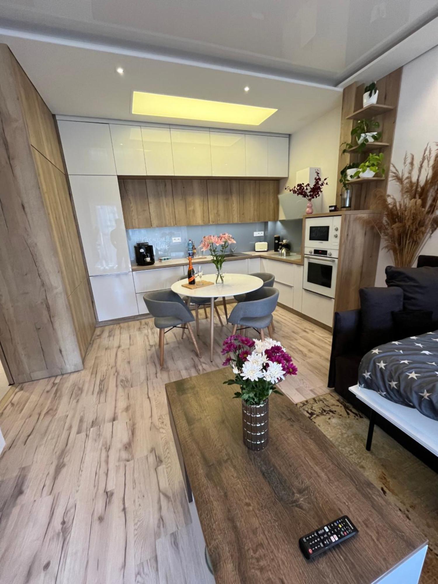Apartment Cozy Close To The Center Bratislava