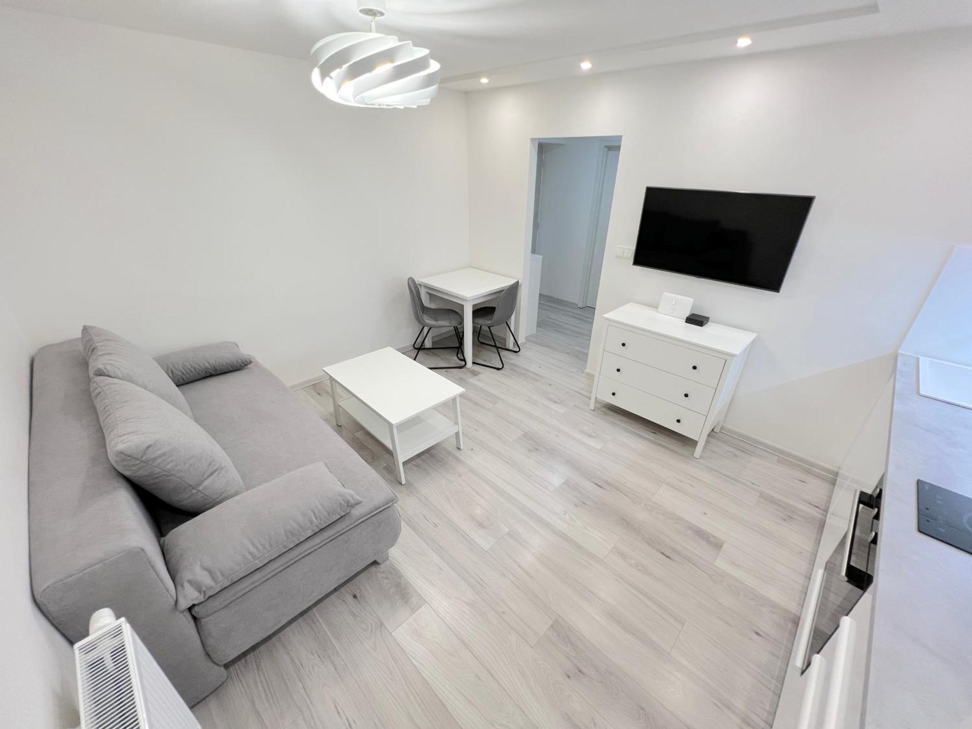 Krasny - V Novom Meste Apartment