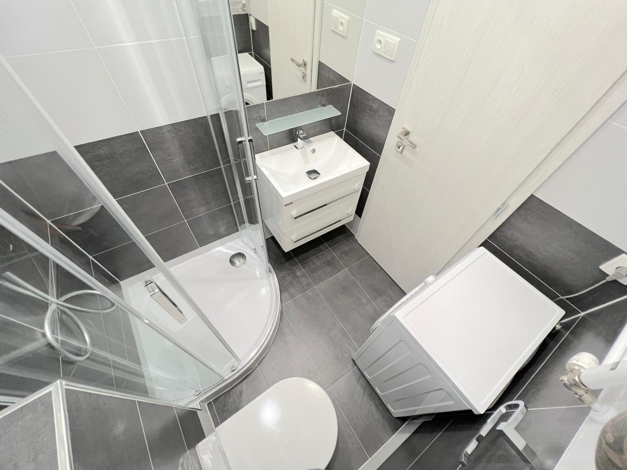 Krasny - V Novom Meste Apartment