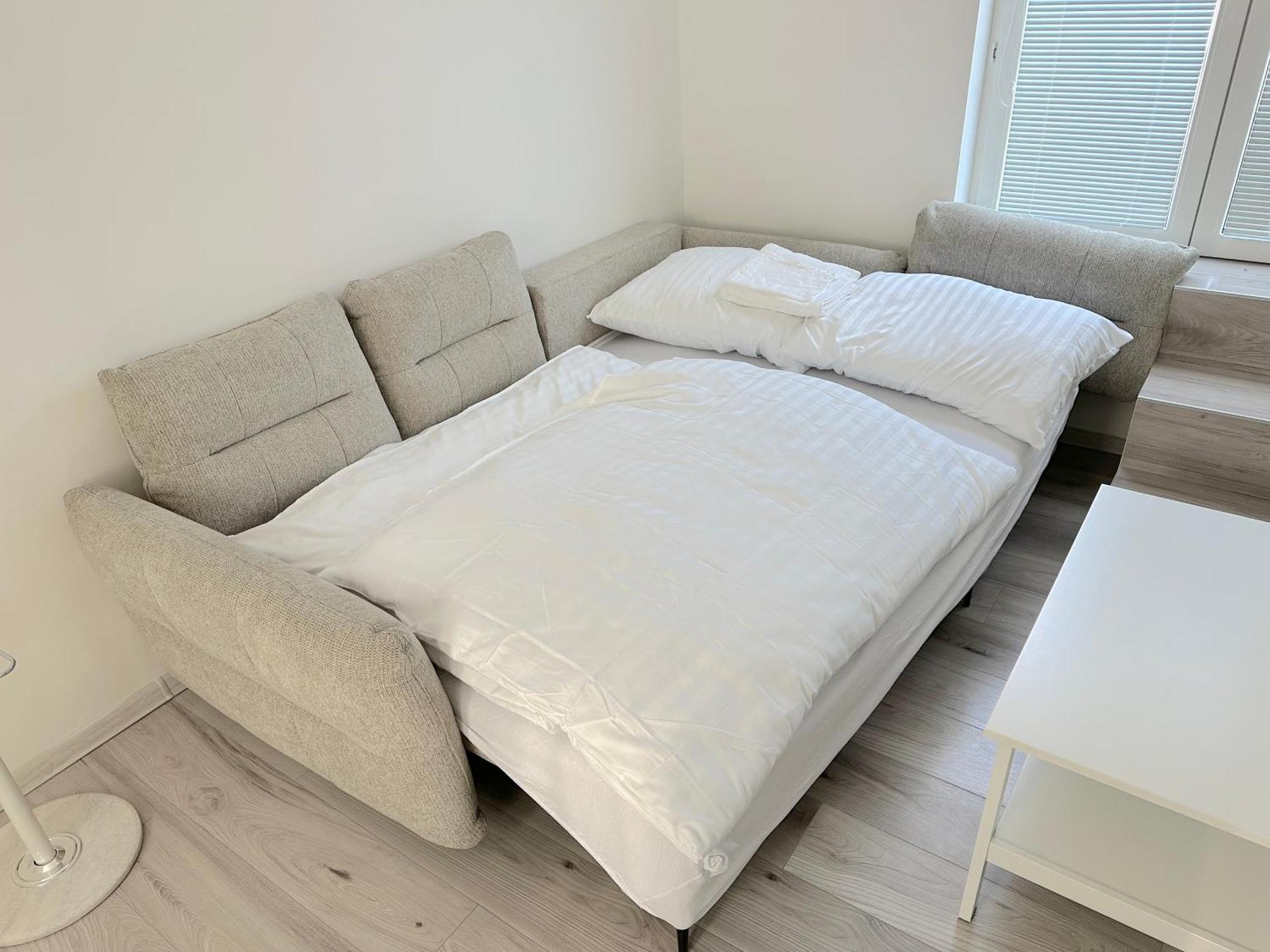 Krasny - V Starom Meste S Terasou Apartment *