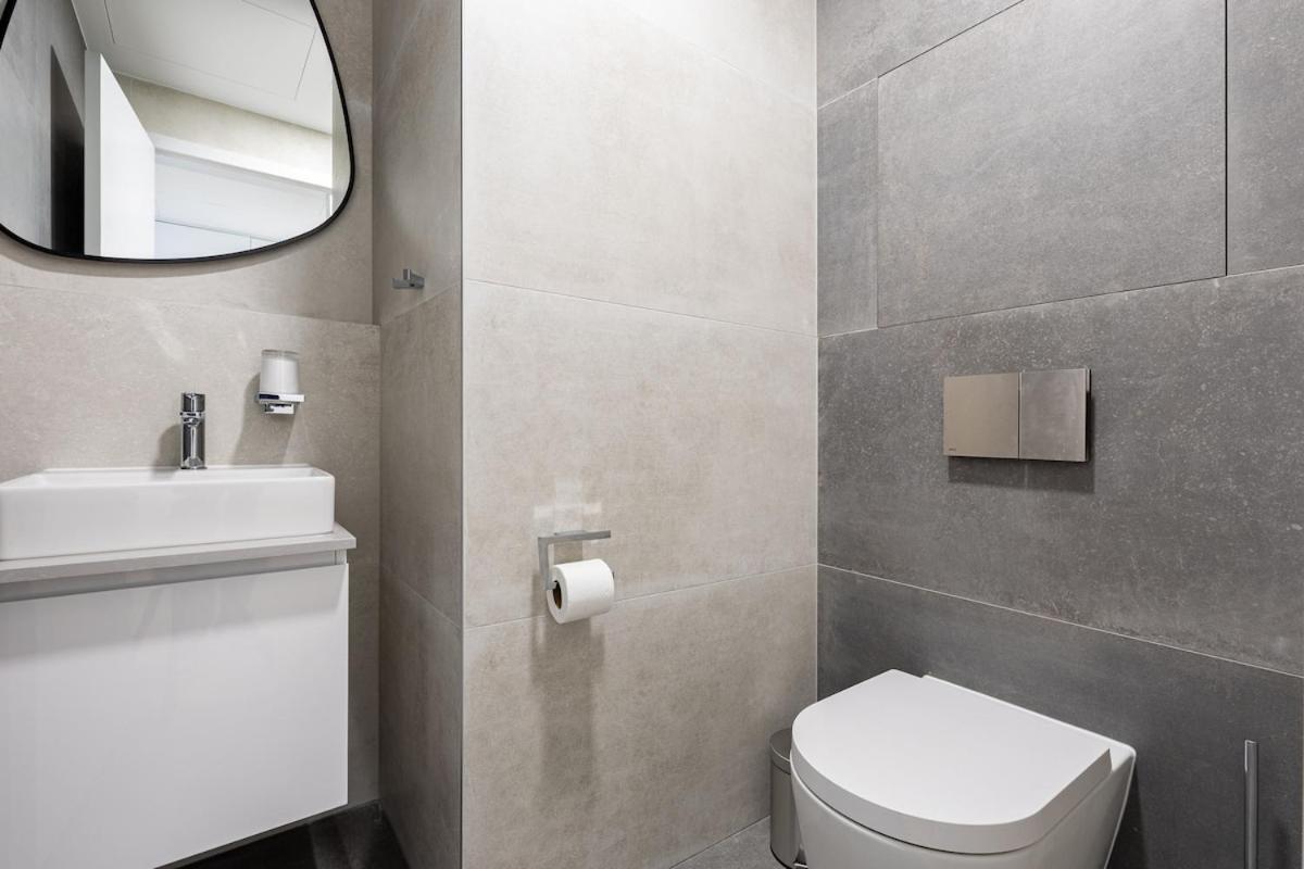 Stylish Haven Skypark * Bratislava