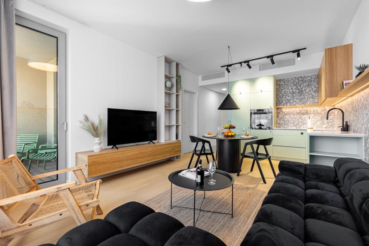 Apartment Stylish Haven Skypark Bratislava