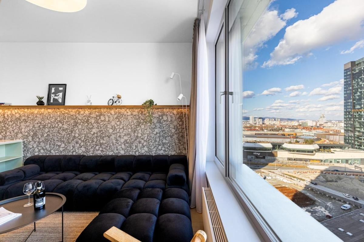 Stylish Haven Skypark Apartment *