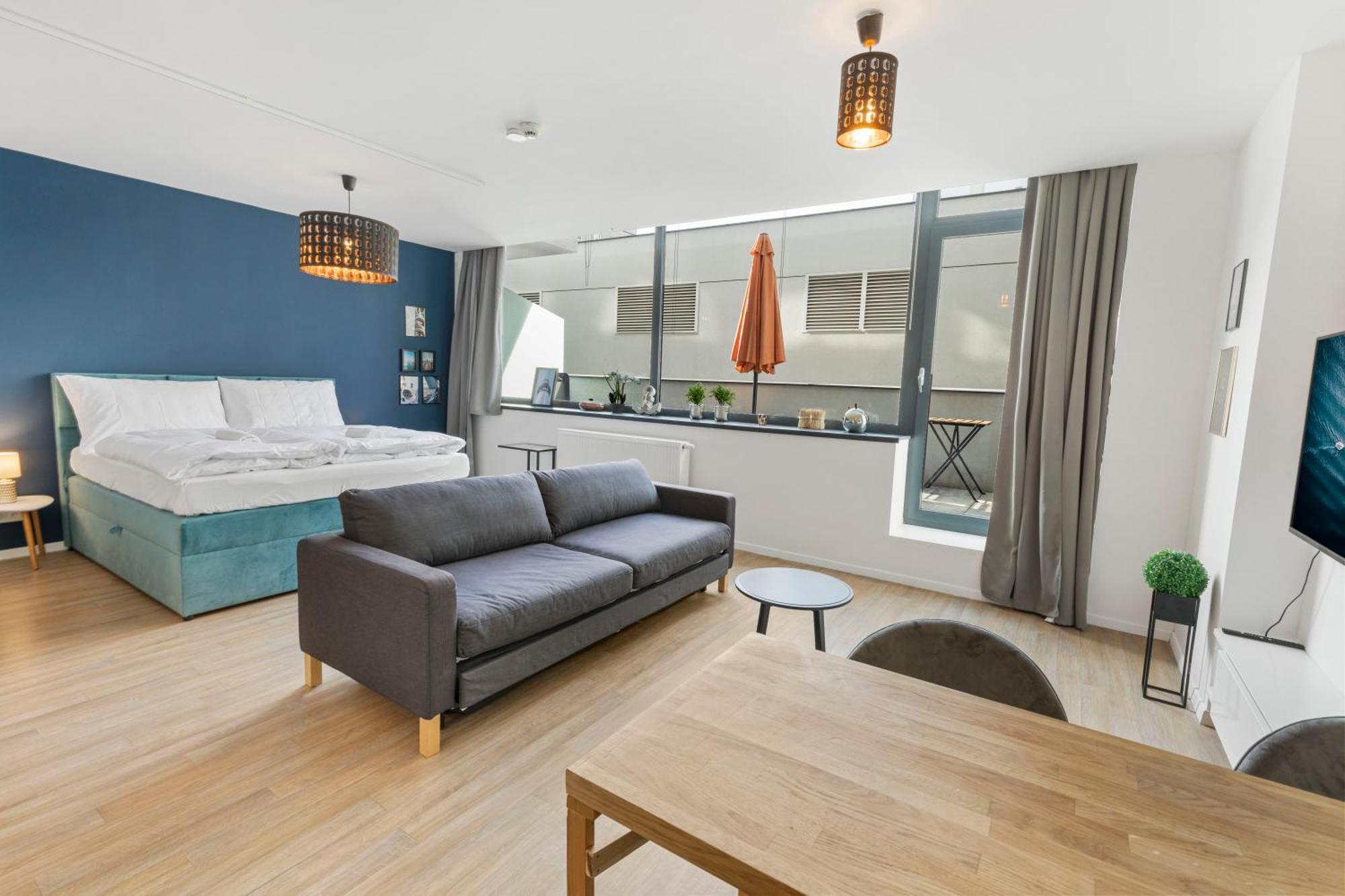 Lam Yacht Club - Terrace 10m2 Apartment Bratislava