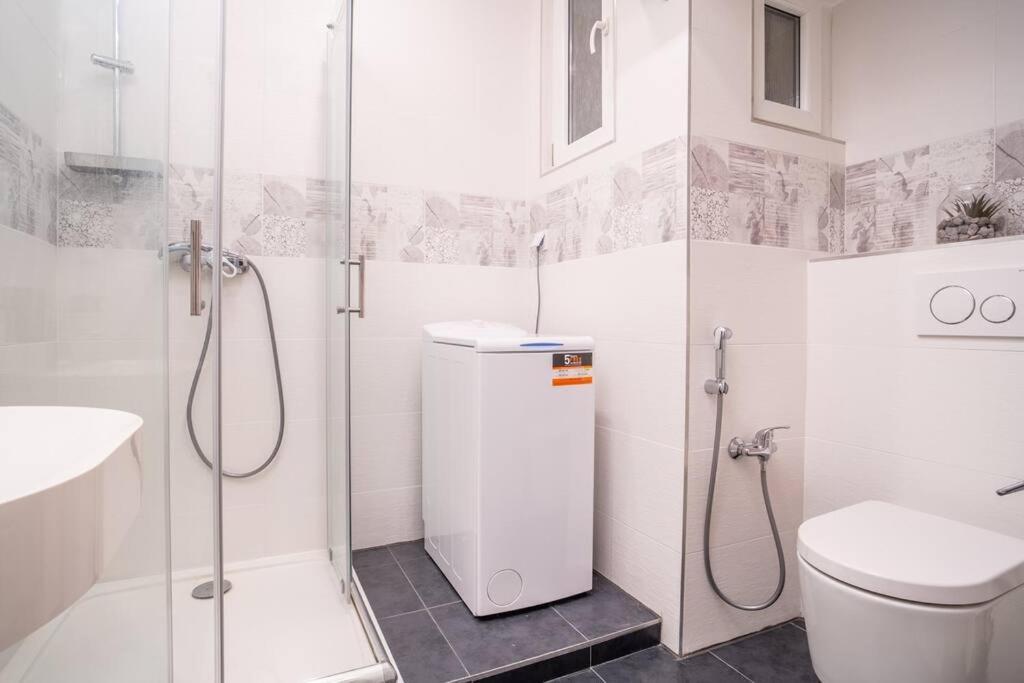 Apartment Sukromny Staromestsky V Uzasnej Lokalite/cozy Old-town In A Great Neighborhood