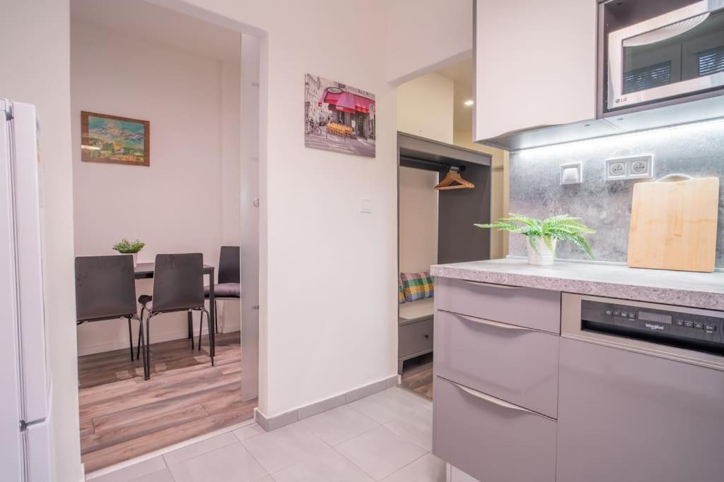 Appartamento Sukromny Staromestsky V Uzasnej Lokalite/cozy Old-town In A Great Neighborhood *