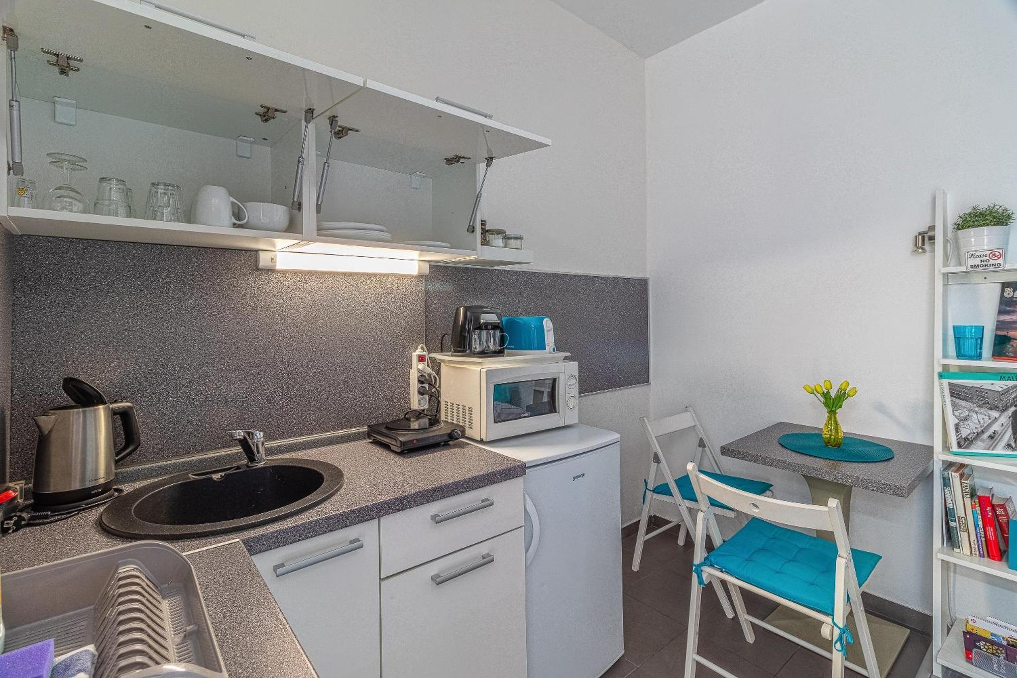 Apartment Jonas - Great Location Near Center
