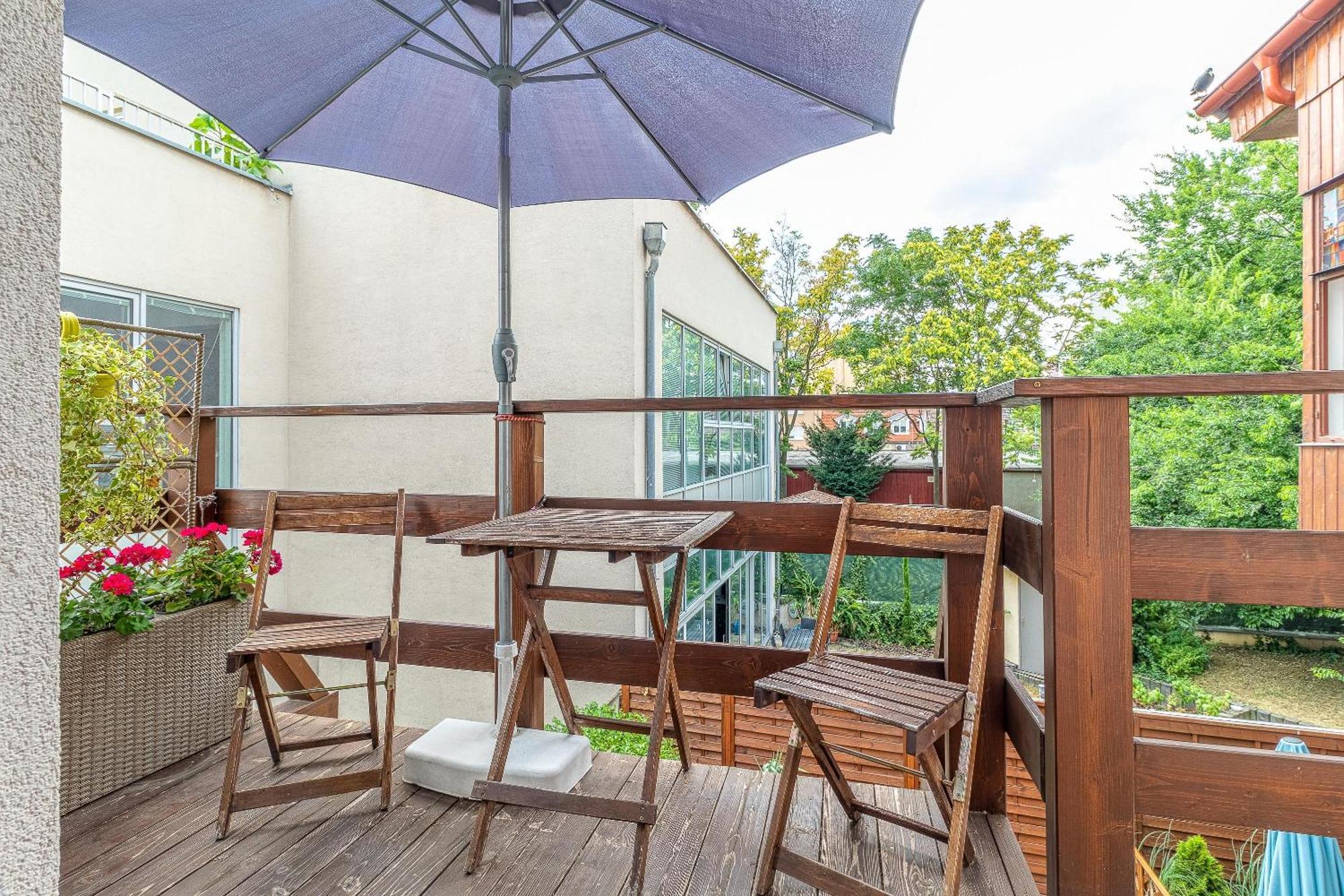 Apartment Jonas - Great Location Near Center