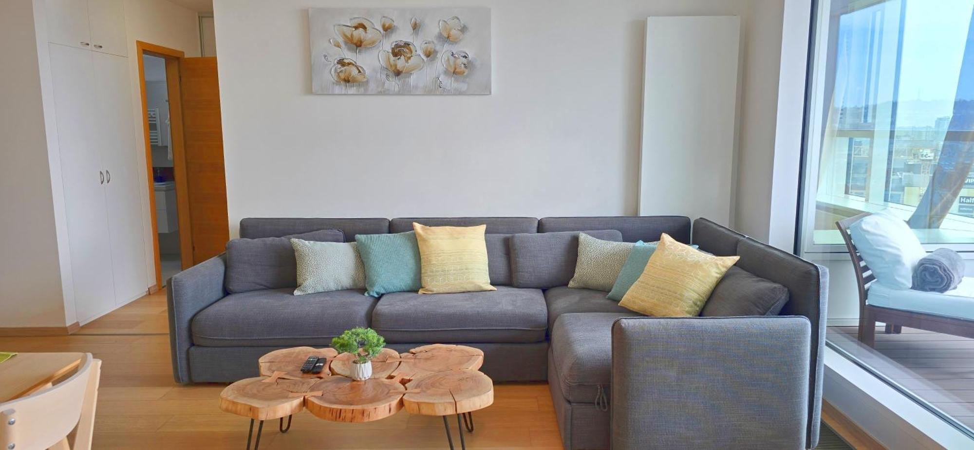 Apartment Castle View Sky, 3 Rooms, 1 Loggia, Free Parking