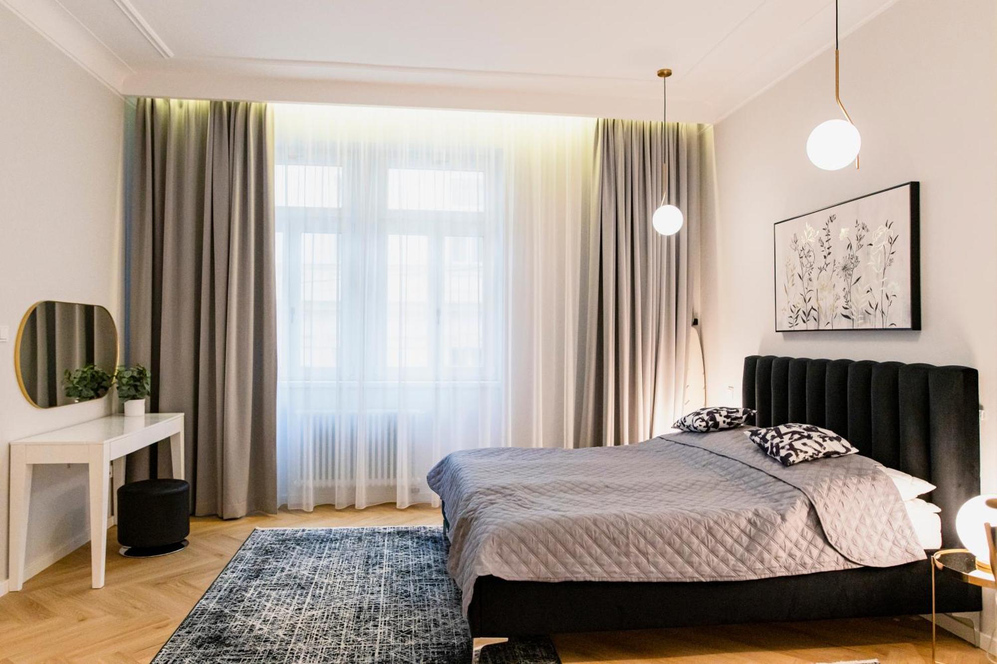 Premium 110 Sqm In The Historical Center Apartment *