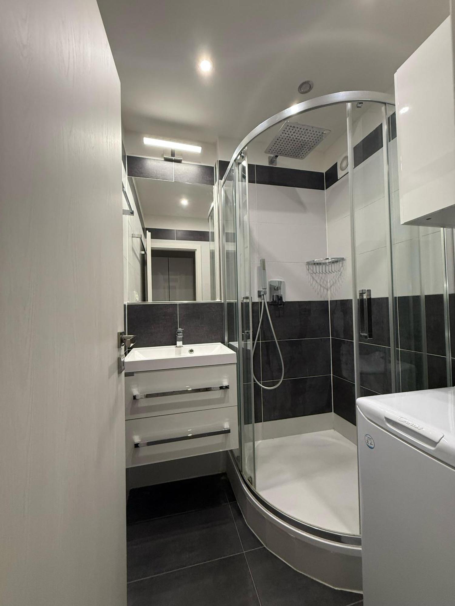 Modern Near Center With Easy Transport Access Bratislava