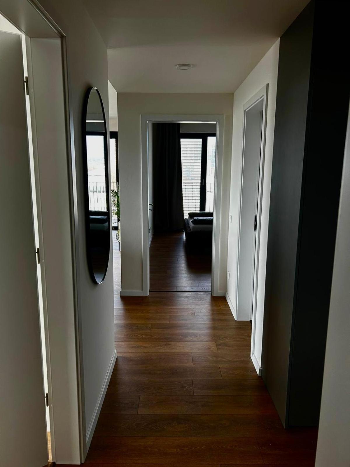 Luxury 3 Apartment *